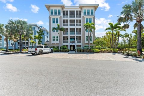 Copropriété à vendre à Bradenton, Floride: 3 chambres, 154.59 m2 № 2200057 - photo 5