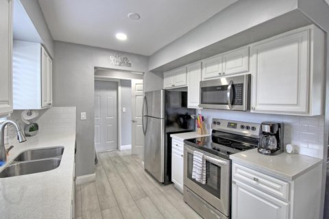 Casa en venta en Hollywood, Florida, 3 dormitorios, 95.22 m2 № 2185061 - foto 7