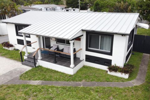 Casa en venta en Hollywood, Florida, 3 dormitorios, 95.22 m2 № 2185061 - foto 5