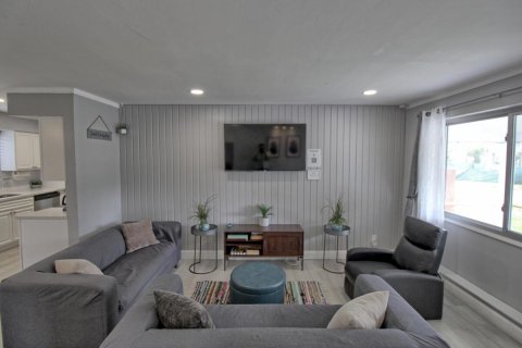 Casa en venta en Hollywood, Florida, 3 dormitorios, 95.22 m2 № 2185061 - foto 12