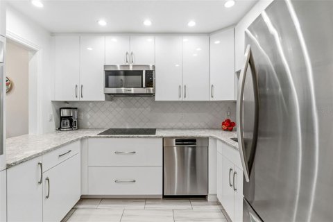 Купить кондоминиум в Лонгбоут-Ки, Флорида 9 комнат, 115.94м2, № 2267526 - фото 8