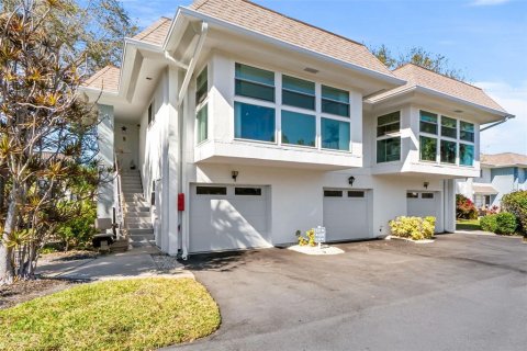 Condominio en Longboat Key, Florida, 2 dormitorios  № 2267526