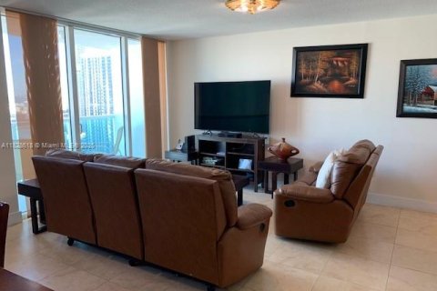 Copropriété à louer à Miami, Floride: 2 chambres, 103.77 m2 № 1957584 - photo 10