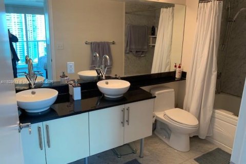 Copropriété à louer à Miami, Floride: 2 chambres, 103.77 m2 № 1957584 - photo 19