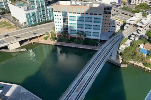 Copropriété à louer à Miami, Floride: 2 chambres, 103.77 m2 № 1957584 - photo 30