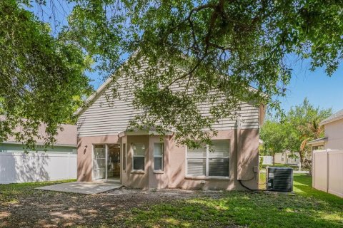 Villa ou maison à louer à Wesley Chapel, Floride: 4 chambres, 133.41 m2 № 2094598 - photo 17