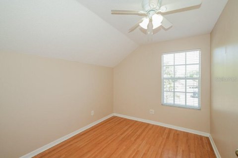 Villa ou maison à louer à Wesley Chapel, Floride: 4 chambres, 133.41 m2 № 2094598 - photo 13