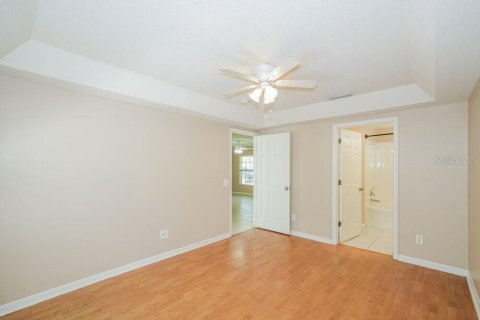 Villa ou maison à louer à Wesley Chapel, Floride: 4 chambres, 133.41 m2 № 2094598 - photo 11