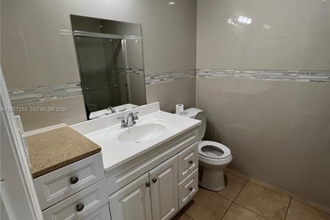 Adosado en venta en Homestead, Florida, 2 dormitorios, 85.47 m2 № 2023424 - foto 16