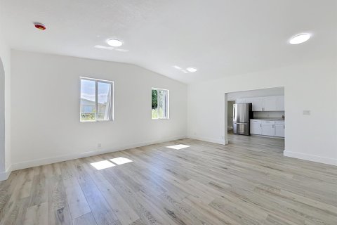 Villa ou maison à Miami, Floride 4 chambres, 176.14 m2 № 2307986