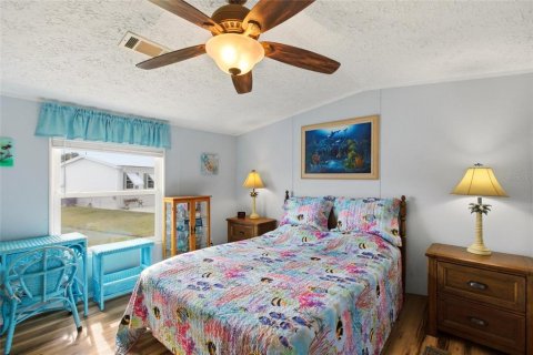 Apartment in Punta Gorda, Florida 2 bedrooms, 89.19 sq.m. № 2099496 - photo 17