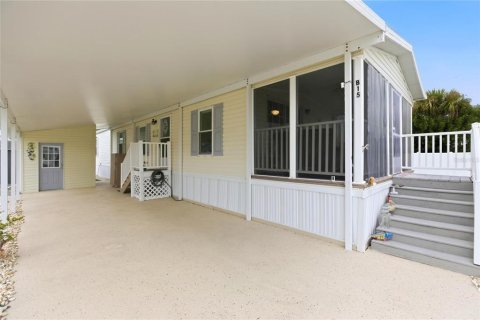 Apartment in Punta Gorda, Florida 2 bedrooms, 89.19 sq.m. № 2099496 - photo 3