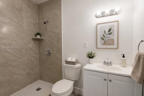 Commercial property in Miami, Florida 1 bedroom, 118.26 sq.m. № 2265545 - photo 3