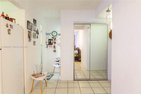 Condo in Miami Beach, Florida № 2031836 - photo 6