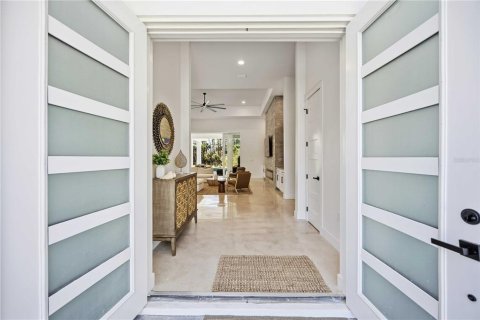 Villa ou maison à vendre à Port Charlotte, Floride: 4 chambres, 378.58 m2 № 2134993 - photo 3