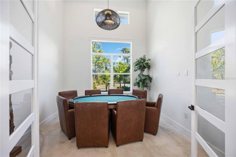 Villa ou maison à vendre à Port Charlotte, Floride: 4 chambres, 378.58 m2 № 2134993 - photo 23