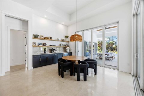 Villa ou maison à vendre à Port Charlotte, Floride: 4 chambres, 378.58 m2 № 2134993 - photo 14
