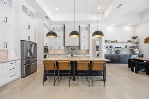 Villa ou maison à vendre à Port Charlotte, Floride: 4 chambres, 378.58 m2 № 2134993 - photo 19