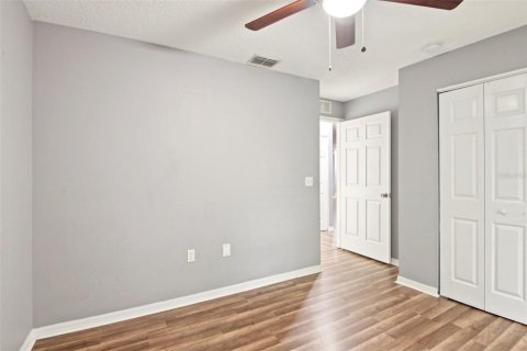 House in Ruskin, Florida 3 bedrooms, 135.92 sq.m. № 1907802 - photo 22