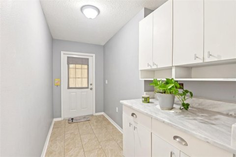 House in Ruskin, Florida 3 bedrooms, 135.92 sq.m. № 1907802 - photo 23