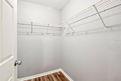 House in Ruskin, Florida 3 bedrooms, 135.92 sq.m. № 1907802 - photo 17