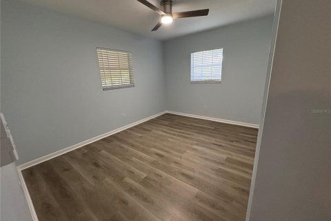House in Tampa, Florida 4 bedrooms, 195.75 sq.m. № 1824512 - photo 23