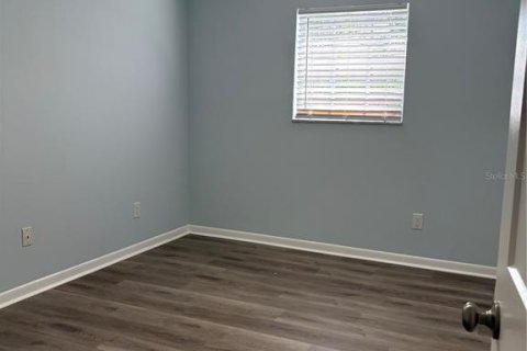 House in Tampa, Florida 4 bedrooms, 195.75 sq.m. № 1824512 - photo 18