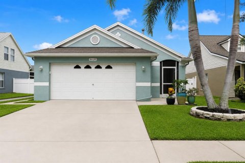 House in New Port Richey, Florida 3 bedrooms, 115.94 sq.m. № 2283740