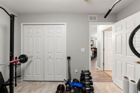 House in New Port Richey, Florida 3 bedrooms, 115.94 sq.m. № 2283740 - photo 7