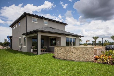 House in Saint Cloud, Florida 4 bedrooms, 219.34 sq.m. № 2134017 - photo 6