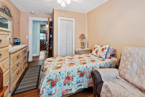 House in Lake Wales, Florida 3 bedrooms, 168.99 sq.m. № 1593118 - photo 25