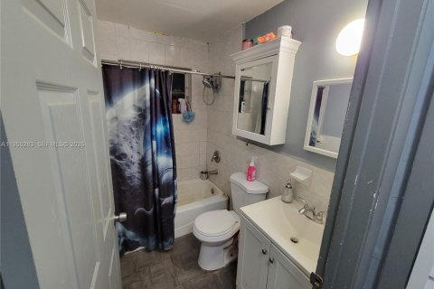 Commercial property in Homestead, Florida 145.48 sq.m. № 2009871 - photo 6