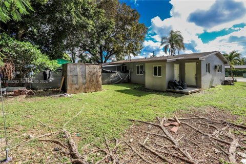 Commercial property in Homestead, Florida 145.48 sq.m. № 2009871 - photo 3