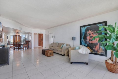 Copropriété à vendre à Fort Lauderdale, Floride: 2 chambres, 140.56 m2 № 2179062 - photo 7