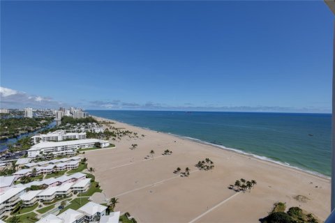 Copropriété à vendre à Fort Lauderdale, Floride: 2 chambres, 140.56 m2 № 2179062 - photo 2