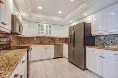 Copropriété à vendre à Fort Lauderdale, Floride: 2 chambres, 140.56 m2 № 2179062 - photo 11