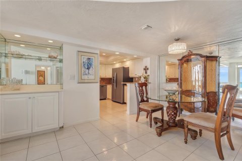 Copropriété à vendre à Fort Lauderdale, Floride: 2 chambres, 140.56 m2 № 2179062 - photo 9