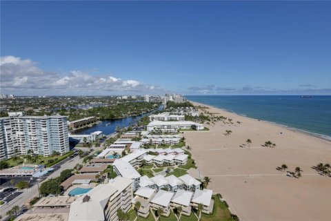 Copropriété à vendre à Fort Lauderdale, Floride: 2 chambres, 140.56 m2 № 2179062 - photo 21