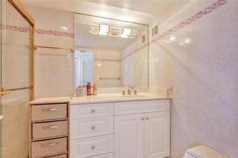 Copropriété à vendre à Fort Lauderdale, Floride: 2 chambres, 140.56 m2 № 2179062 - photo 17