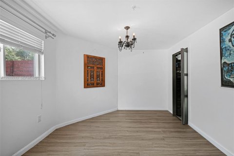 Copropriété à louer à Miami Beach, Floride: 2 chambres, 132.29 m2 № 2257781 - photo 16