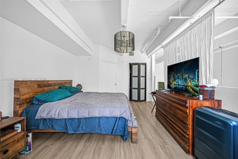 Copropriété à louer à Miami Beach, Floride: 2 chambres, 132.29 m2 № 2257781 - photo 23