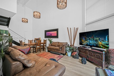 Copropriété à louer à Miami Beach, Floride: 2 chambres, 132.29 m2 № 2257781 - photo 4
