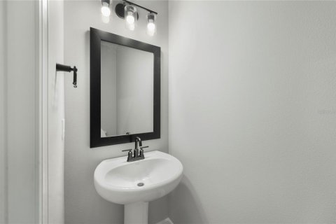 Villa ou maison à vendre à Kissimmee, Floride: 6 chambres, 252.14 m2 № 2349430 - photo 12