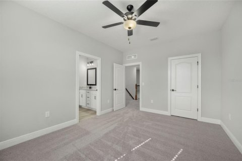 Villa ou maison à vendre à Kissimmee, Floride: 6 chambres, 252.14 m2 № 2349430 - photo 27