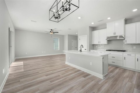 Villa ou maison à vendre à Kissimmee, Floride: 6 chambres, 252.14 m2 № 2349430 - photo 8