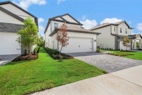 Villa ou maison à vendre à Kissimmee, Floride: 6 chambres, 252.14 m2 № 2349430 - photo 2