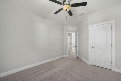 Villa ou maison à vendre à Kissimmee, Floride: 6 chambres, 252.14 m2 № 2349430 - photo 22