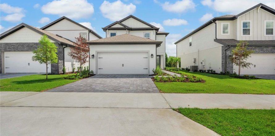 Villa ou maison à Kissimmee, Floride 6 chambres, 252.14 m2 № 2349430