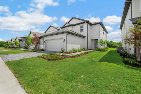 Villa ou maison à vendre à Kissimmee, Floride: 6 chambres, 252.14 m2 № 2349430 - photo 3