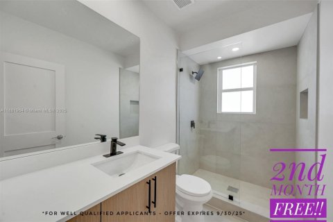 Apartment in Miami, Florida 2 bedrooms, 74.32 sq.m. № 1930155 - photo 6